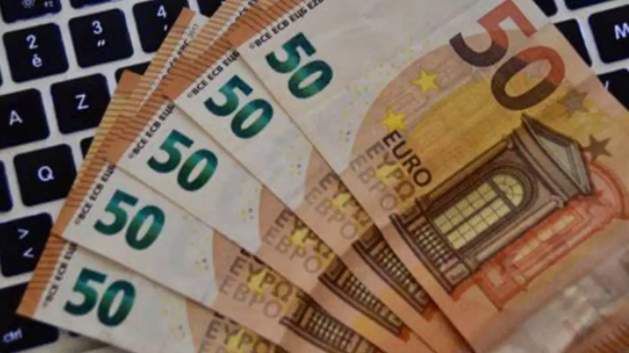 Cosa succede davvero se lasci i soldi su un libretto postale per 20 anni Cosa succede davvero se lasci i soldi su un libretto postale per 20 anni