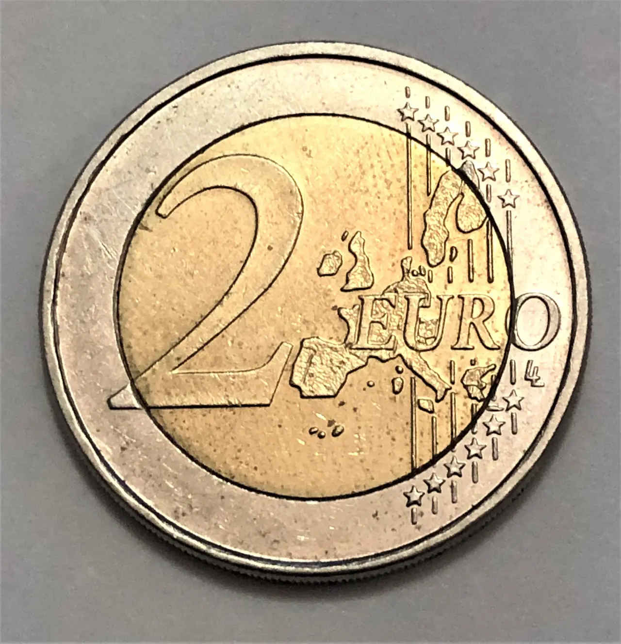 La moneta da 2 euro del Vaticano: ecco quanto vale davvero nel 2024 La moneta da 2 euro del Vaticano: ecco quanto vale davvero nel 2024