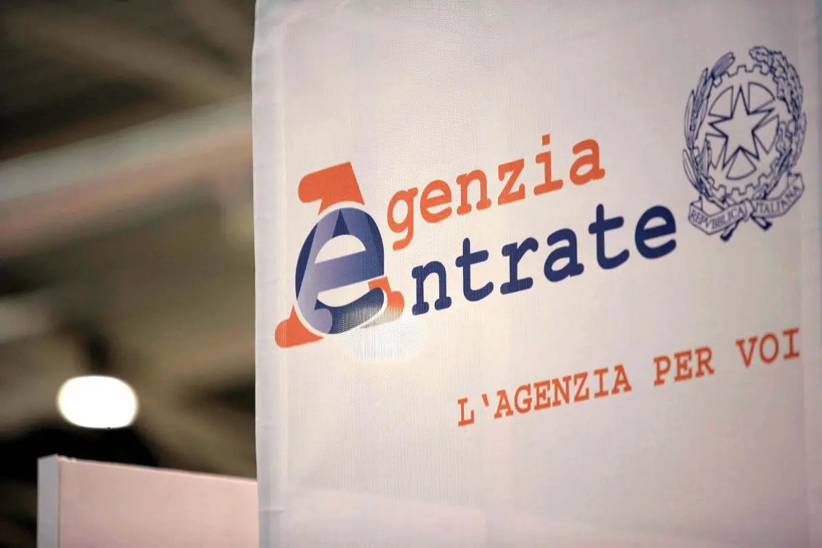 Conti bancari congelati all’improvviso: ecco quando e perché può accadere Conti bancari congelati all’improvviso: ecco quando e perché può accadere