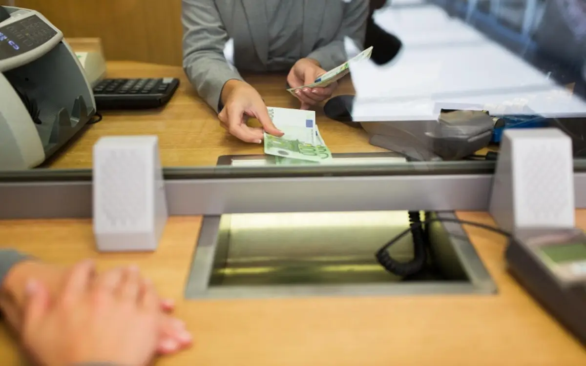 Conti bancari cointestati tra parenti: come funzionano e cosa succede in caso di controlli Conti bancari cointestati tra parenti: come funzionano e cosa succede in caso di controlli