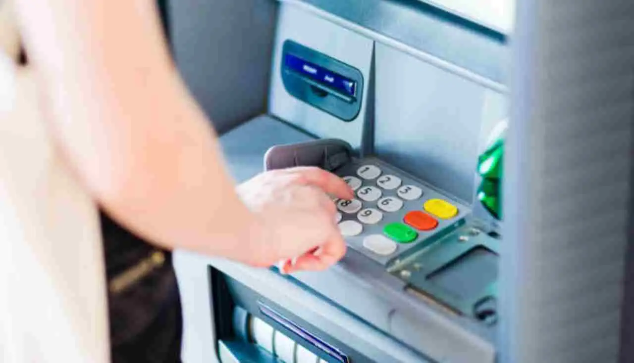 Come risparmiare fino a 300 euro l’anno scegliendo il conto deposito con il tasso migliore ora disponibile Come risparmiare fino a 300 euro l’anno scegliendo il conto deposito con il tasso migliore ora disponibile