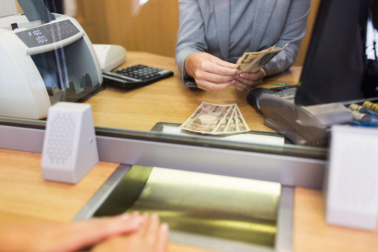 Come ottenere subito interessi extra sul conto deposito: i nuovi tassi 2025 spiegati dagli esperti Come ottenere subito interessi extra sul conto deposito: i nuovi tassi 2025 spiegati dagli esperti