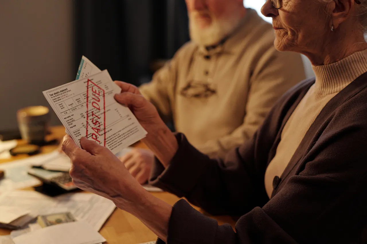Pensionati, ecco quando arriva il bonifico degli arretrati: le date ufficiali Pensionati, ecco quando arriva il bonifico degli arretrati: le date ufficiali