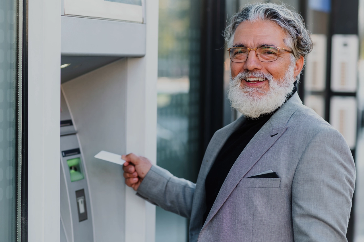 Pensionati, ecco quando arriva il bonifico degli arretrati: le date ufficiali Pensionati, ecco quando arriva il bonifico degli arretrati: le date ufficiali
